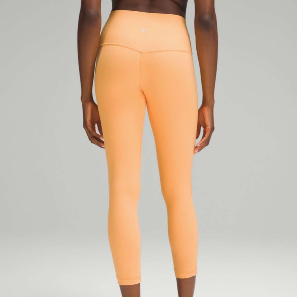 NWT- Lululemon Align Ribbed High-Rise Pant 25"